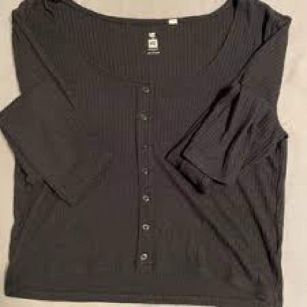 Crop top bundle in great condition!